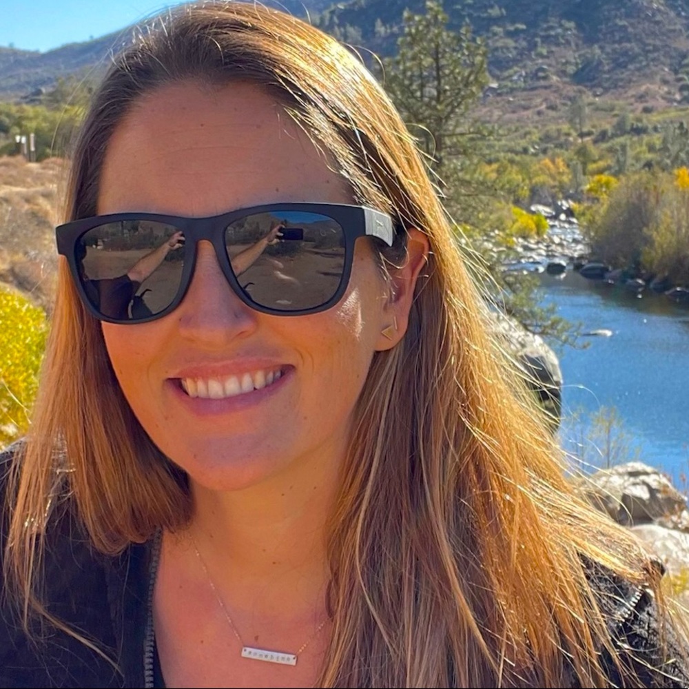 Meet your Posher, Tania